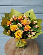 Букет цветов из:  Альстромерии и Розы #REPLACE_PRED# Бекешевской