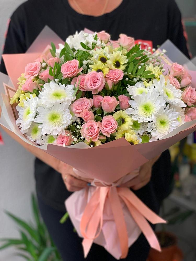 Букет цветов из: Розы и Хризантемы в Бекешевской