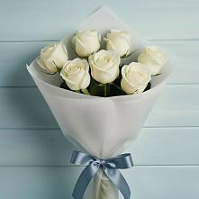 Букет 7 Белых роз Эдлесс Лав в Бекешевской