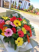 Букет цветов из:  Герберы #REPLACE_PRED# Бекешевской