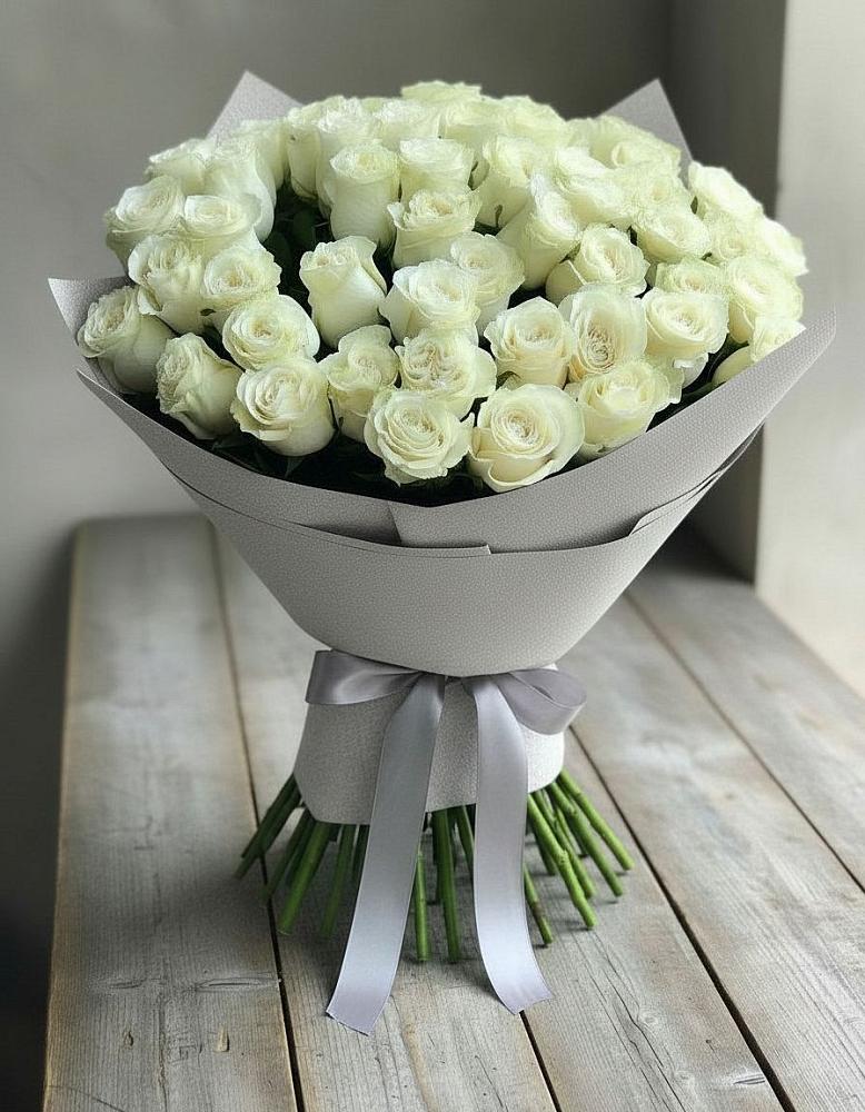 Букет 35 Белых роз в Бекешевской