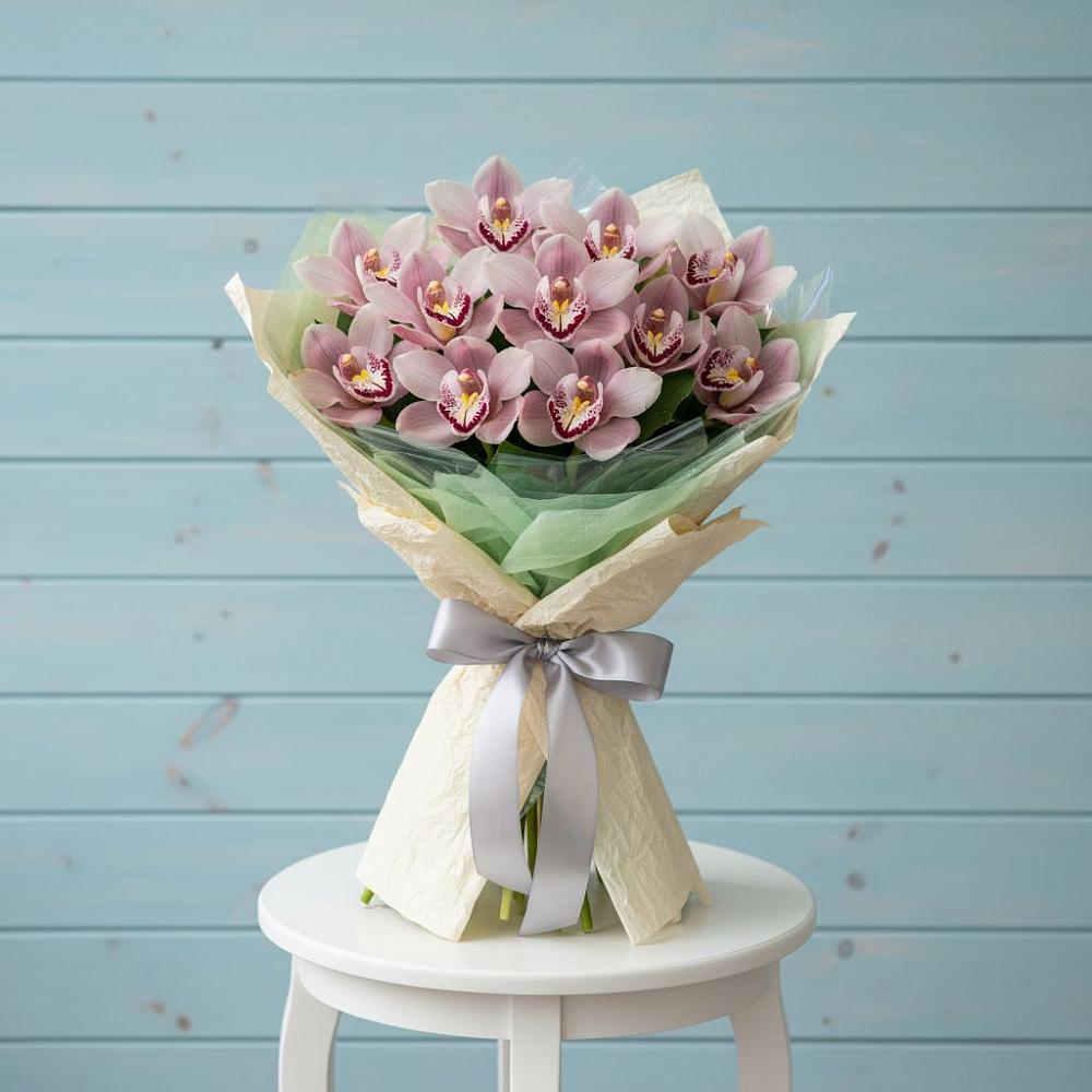 Букет цветов из: Орхидеи и Розы в Бекешевской