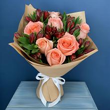 Букет цветов из:  Розы и Альстромерии #REPLACE_PRED# Бекешевской