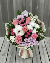 Букет цветов из:  Альстромерии, Гвоздики, Розы и Хризантемы в Бекешевской