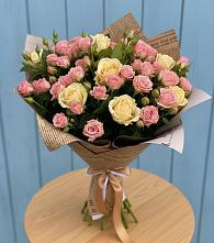 Букет цветов из:  Розы в Бекешевской