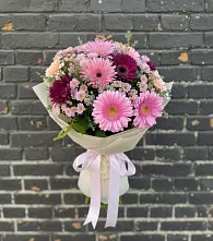 Букет цветов из:  Герберы и Хризантемы в Бекешевской